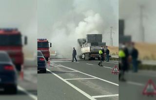 Alev alan tır, söndürüldü