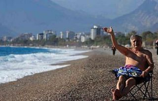 Antalya’da dün yağmur ve fırtına, bugün deniz...