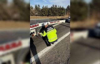 Ardahan’da jandarmadan ‘zorunlu kış lastiği’...