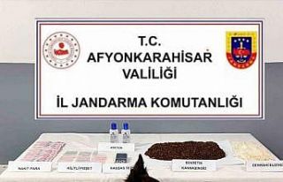 Aseton ve tütünle uyuşturucu yapan 2 kişi tutuklandı