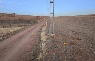 At üzerinde demir direğe çarpan adam hayatını...