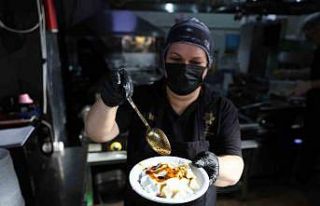 Aydın Büyükşehir Belediyesi Havuz Kafe’de 4...