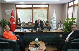 Ayvalık’tan Edremit Ticaret Odasına ziyaret