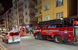 Baca temizliğinden çıkan dumanı yangın sanan...