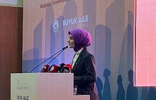 Bakan Göktaş: "Aileyi korumak, gelecek nesillere...