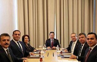 Başkan Aras: "Bizler günü kurtaran değil,...