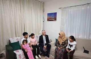 Başkan Tahmazoğlu’ndan aile ve esnaf ziyaretleri