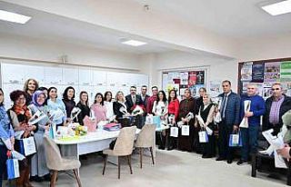 Başkan Yılmaz: "Öğretmenler, bizim kahramanlarımızdır"