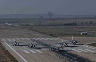 Bayraktar KIZILELMA "hava-hava" füzesiyle...