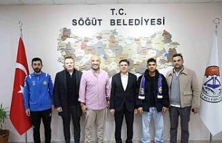 Bilecikli genç futbolcu Eskişehirspor’a transfer...