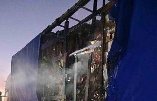 Bolu’da kuruyemiş yüklü dorse yandı