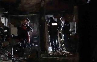 Bursa’daki ev yangınında kaybolan yaşlı adamın...