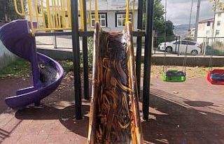 Canik’te parklara zarar verildi