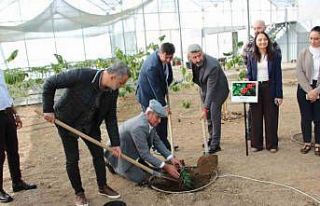 Çocuklara hem teorik hem uygulamalı eğitim