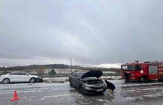 Çorum’da dolu yağışı kazaya neden oldu: 10...