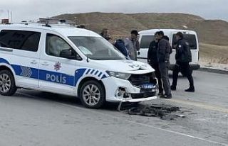 Çorum’da ekip aracı ile hafif ticari araç çarpıştı:...