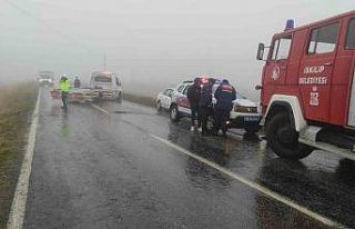 Çorum’da sis trafik kazasına sebep oldu: 5 yaralı