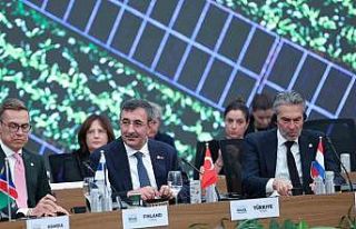 Cumhurbaşkanı Yardımcısı Yılmaz: "Yenilenebilir...