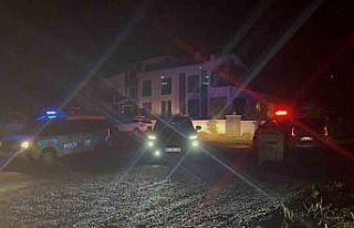 Damadını gözünden vurdu