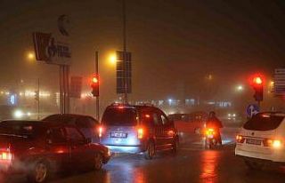 Denizli’de yoğun sis yaşamı zorlaştırdı