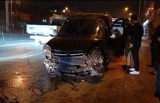 Direksiyon hakimiyetini kaybetti, zincirleme kazaya...