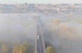 Diyarbakır sis denizinde kayboldu