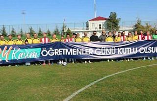 Diyarbakır’da 24 Kasım Öğretmenler Günü dolayısıyla...