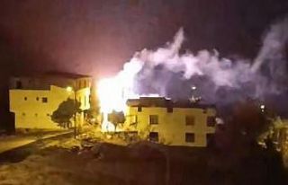 Diyarbakır’da trafo bomba gibi patladı