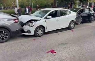 Diyarbakır’da zincirleme kaza: 4 yaralı