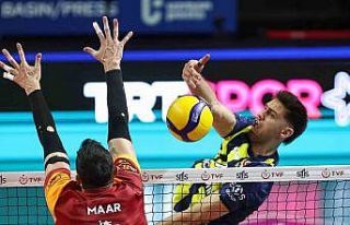 Efeler Ligi: Fenerbahçe: 2 - Galatasaray: 3