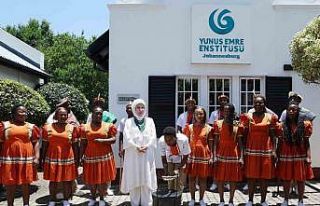 Emine Erdoğan Güney Afrika’da Yunus Emre Enstitüsünü...