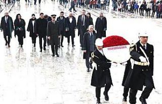 Erzurum Barosu’ndan Anıtkabir’e anlamlı ziyaret