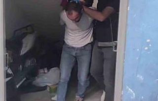 Evinde 472 kilo bonzai yapacak ham madde ele geçirilen...