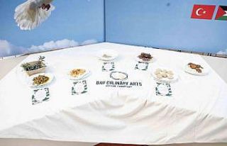 Filistin’le dayanışmada yemekler kırık tabaklarda...