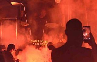 Galatasaray, Kocaeli’de coşkuyla karşılandı