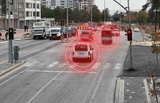 Gaziantep’te kırmızı ışık ihlali yapan 990...