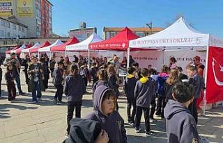 Gazze için hayır çarşısı oluşturdular