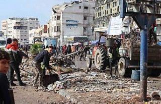 Gazzeliler "Yeniden İnşa Edeceğiz" kampanyası...