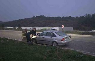 Gönen-Bandırma kara yolunda iki araç çarpıştı:...