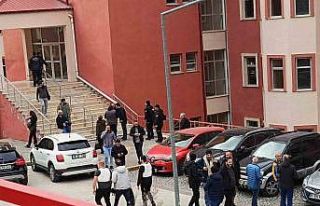 Gümüşhane Üniversitesi’nde silahlı rehine krizi