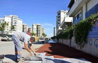 Güzeloba’da kaldırım çalışması tamamlandı