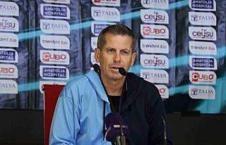 Hilmi Bozkurt: "Gençlerimizi geliştirmeye devam...