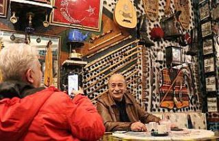 Hurdacıdan aldığı bir demlikle başladı, işletmesini...