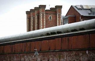 İngiltere’de mahkum krizi: 1 hafta içinde 2 mahkum...