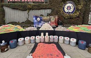 İstanbul ve Kocaeli’de ele geçirilen uyuşturucular...