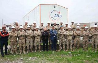 Jandarma komandolar eğitimde