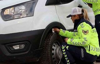Jandarmadan kış lastiği denetimi