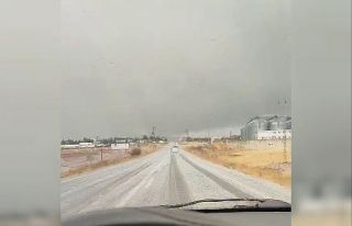 Kahta-Sincik yolunda dolu yağışı