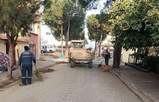 Karacasu’da çevre temizliği için ekipler sahada