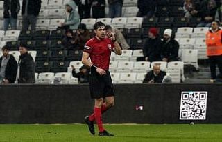 Kayserispor - Gaziantep FK maçını Mehmet Türkmen...